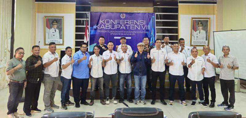 Secara Musyawarah dan Mufakat, Zulfadli Pimpin PWI Rohil